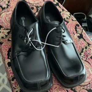 Men’s leather oxfords
